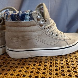 Van's suede winter hightop